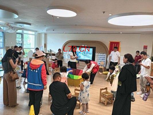 济宁市任城区南张街道悦来社区开展“欢庆六一·童心飞扬”志愿服务活动